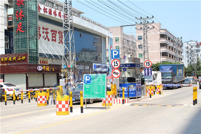 安快智能車(chē)牌識別一體機彰顯智慧建設