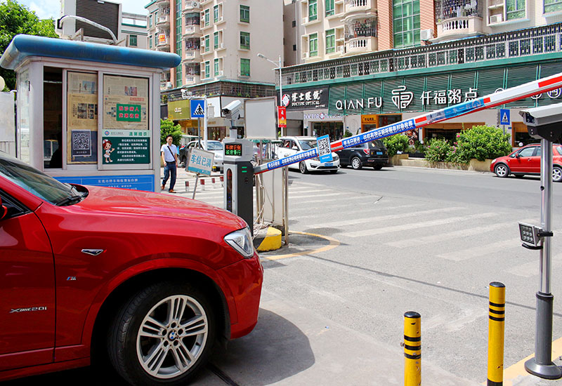 安快車(chē)牌識別工程案例——百色體育館